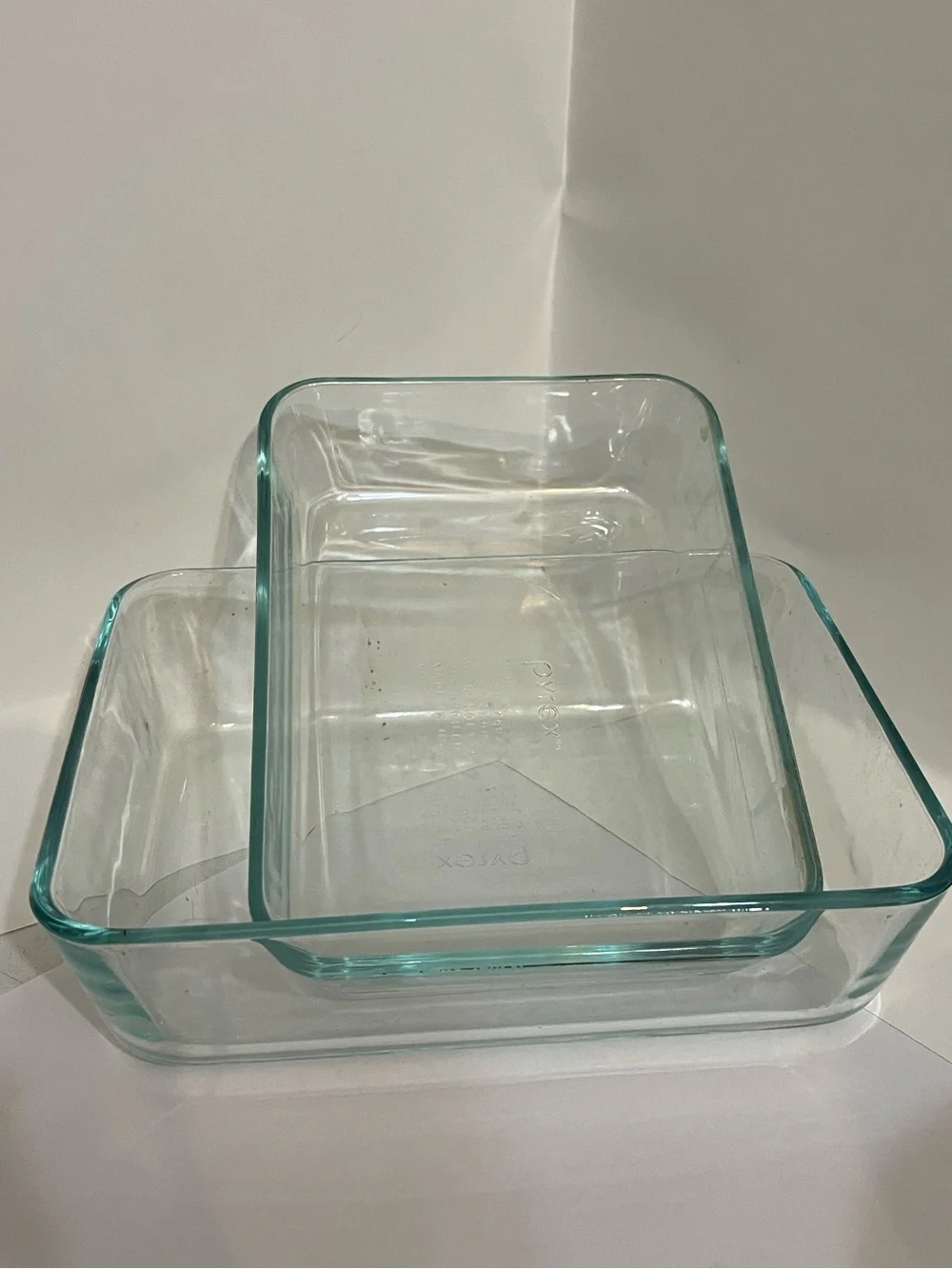 2 Pyrex Clear Glass Rectangular Baking Dish Set with Aqua Rim